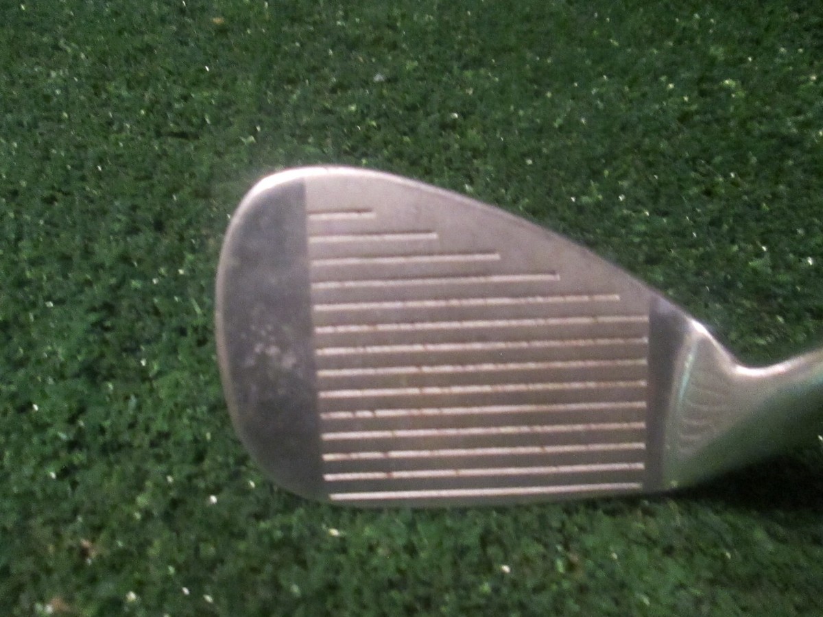 Golf Vintage Ben Hogan Apex 9 iron, First Year of Apex Unique