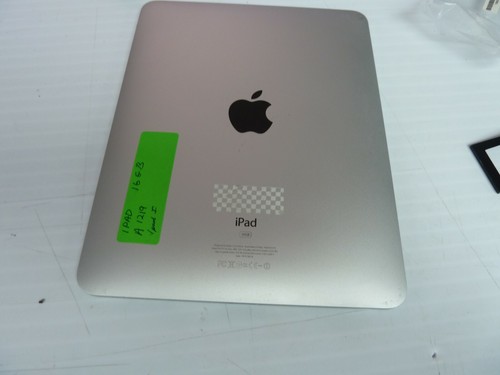 Apple iPad 1st Gen. 16GB, Wi-Fi, 9.7in - Black - Picture 5 of 9