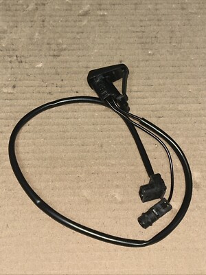 A2028601147 MERCEDES BENZ W202 LEFT HEAD LIGHT WASHER JET NOZZLE