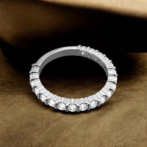 Fascia di fidanzamento diamantata taglio tondo Eternity 1,25 ct coltivata in ... - Foto 2 di 15