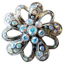 C-TY04 Set Of 4 Screw Back Concho Crystal Bling Stone Floral Design Nickle