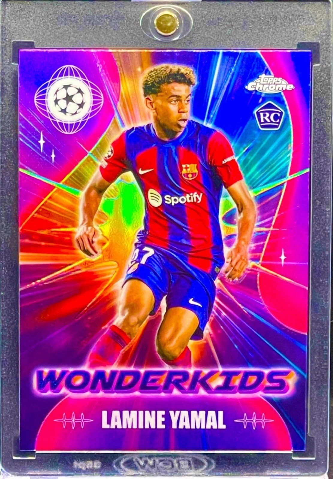 Lamine Yamal RARE ROOKIE RC REFRACTOR TOPPS CHROME INVESTMENT CARD SSP ROY MINT view 7