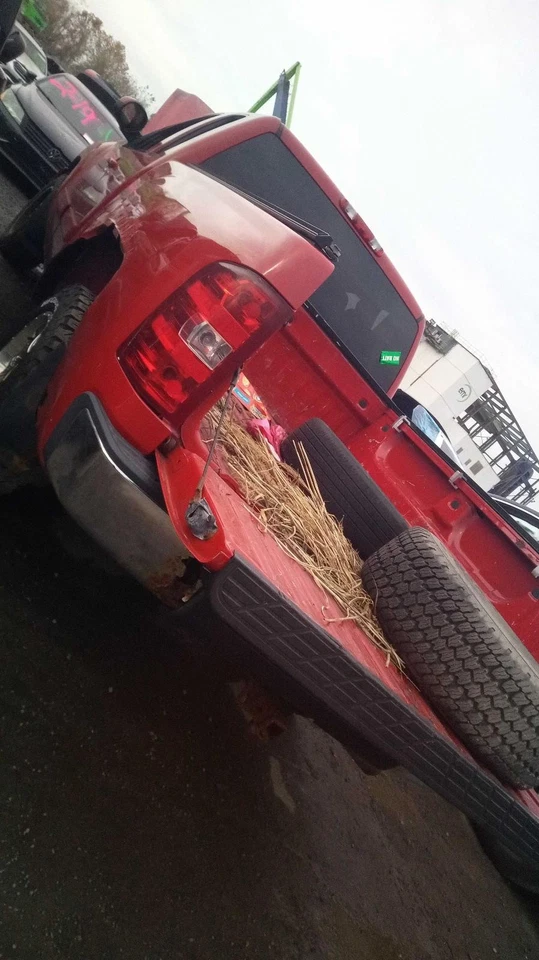 Motor de limpiaparabrisas usado para camioneta Chevrolet Silverado 1500 2008 grado A Foto 4 de 4