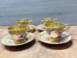 VINTAGE AYNSLEY GOLD ORCHID BONE CHINA TEACUP & SAUCER PLATE SET OF 4