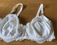 Excellent Condition M&Co Pretty Non Padded Underwired Bra Ivory 36DD