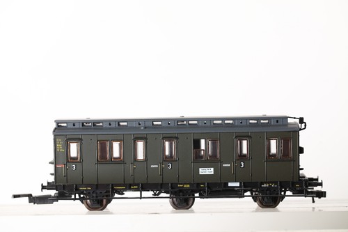 Roco H0 3-achsiger Abteilwagen der DRG 3. Kl. 53 505 Erfurt  grün (351284) | Condition: Gebraucht