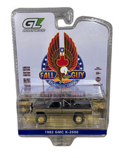 Greenlight COLOR CHROME CHASE Fall Guy Stuntman 1982 GMC K2500 Sierra 1/64 DIRTY