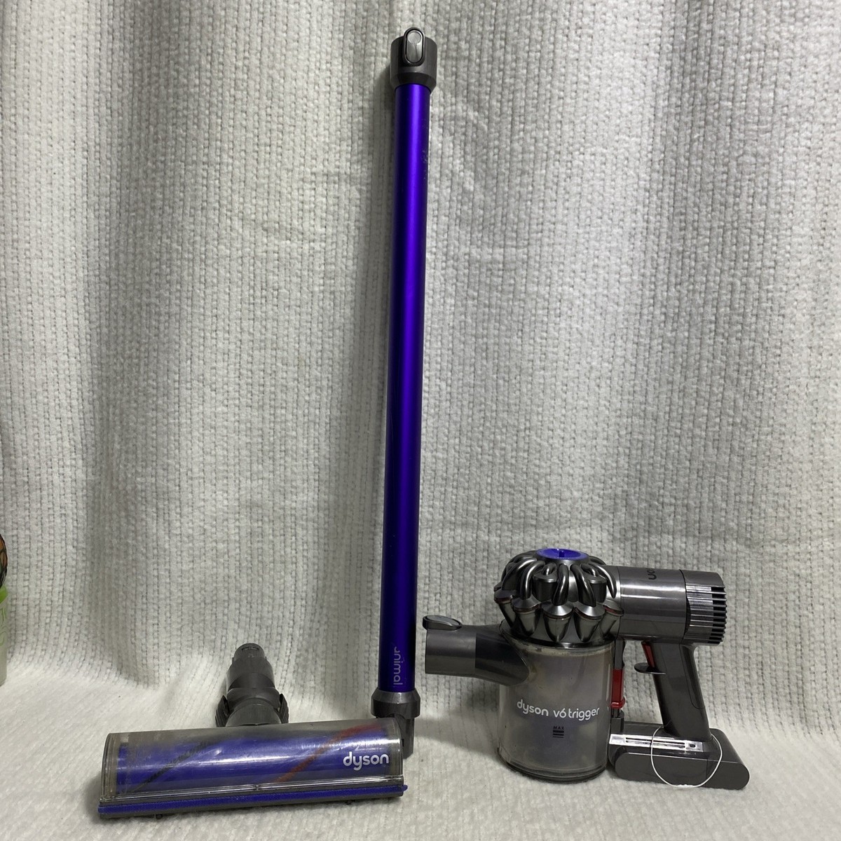 Dyson V6 Animal Cordless Vacuum Purple / Silver | eBay