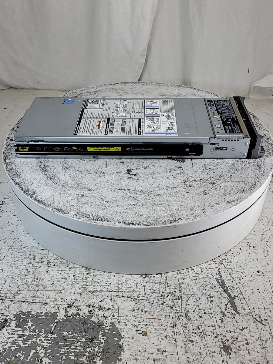DELL poweredge m640 Server 2*INTEL XEON GOLD 5118 32GB SEE NOTES