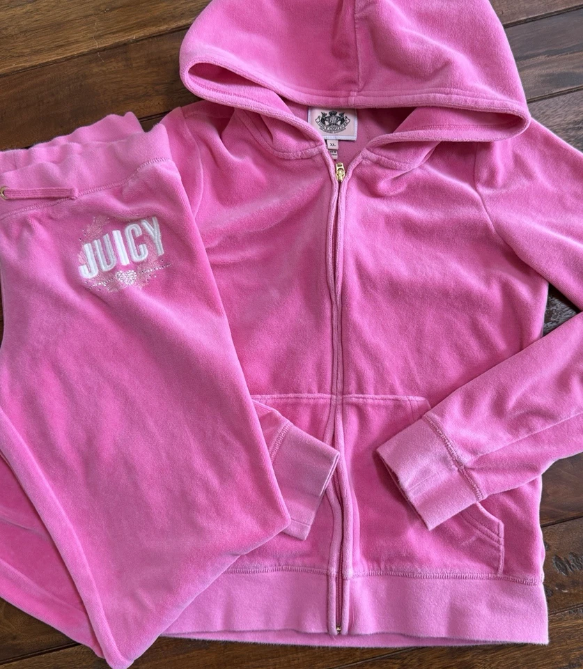JUICY COUTURE Rosa Terciopelo Chándal Sudadera con Capucha Pantalones Niñas Niños Bordados XL 7 8 Foto 3 de 4