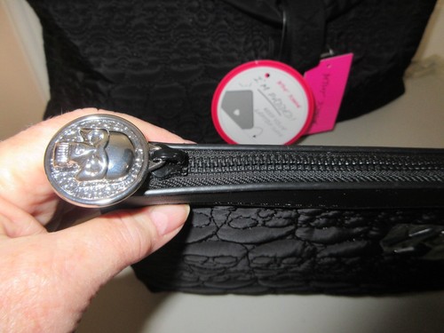 NEU MIT ETIKETT BETSY JOHNSON TOTENKÖPFE REISE LAPTOP BEUTELTASCHE/KOSMETIKTASCHE SET SCHWARZ - Bild 3 von 18