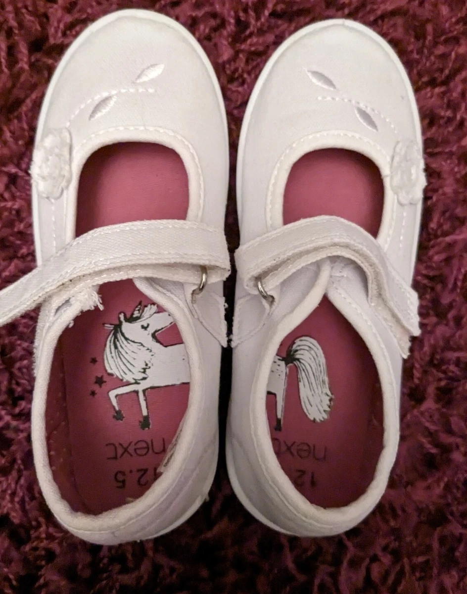White school deals plimsolls