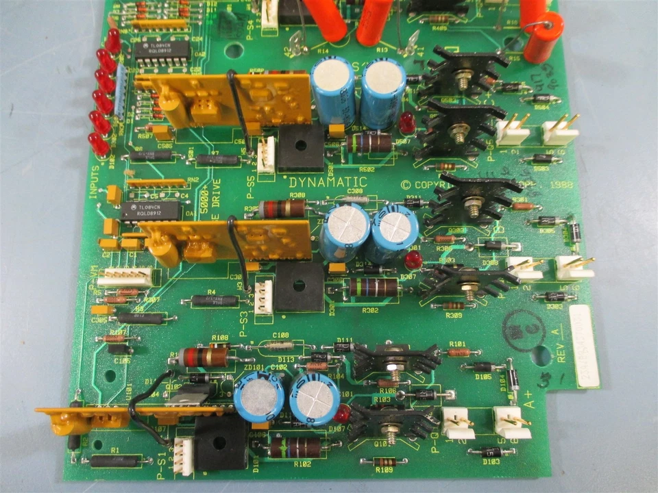 Placa de circuito Eaton Dynamatic 15-867-4 AF 5000 Base Drive Rev A - Usada Foto 4 de 4