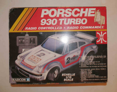 Voiture Miniature PORSCHE TAYCAN TURBO échelle 3 inches 7cm Welly Diecast Jouet