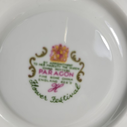 Paragon Teacup and Saucer Set Flower "H" Series - Picture 4 of 10