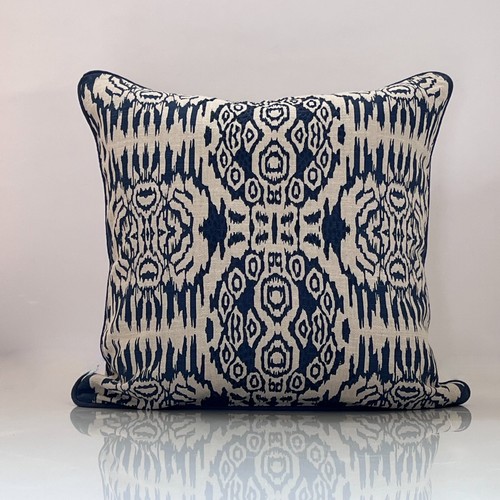 Villa home Pillow Cover 22 x 22"NWOT. - Picture 2 of 6