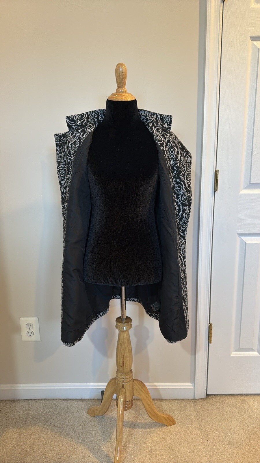 Jack Patterned Jacket - image 4