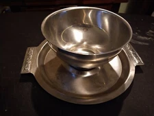 International Decorator Stainless Steel Gravy Bowl Attached Plate 18-8