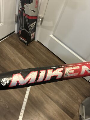 Miken Maniac DIC18M 34 in 27oz Slowpitch Softball Bat Singlewall