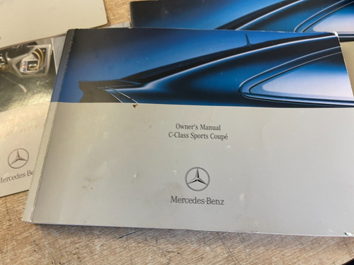 Mercedes C Class Coupe Book Pack manual Handbooks 04-2007 c180k,200k,220cdi,230, - Picture 3 of 5