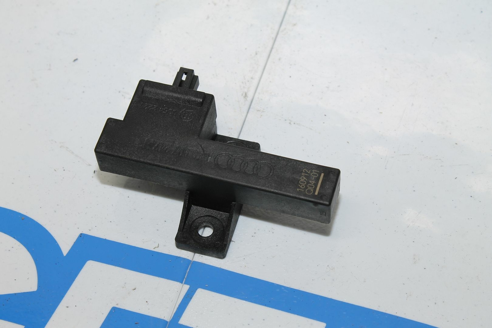 16-21 AUDI R8 V10 PLUS OEM KEYLESS KEY LESS ENTRY MODULE SENSOR 8K0907247 17 18