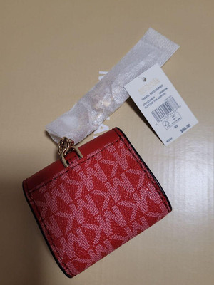 Michael Kors Earphone Case Airpods | eBay