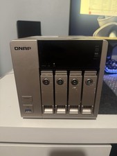 QNAP TVS-463 Quad-Core 2.4 GHz NAS with 4x Bay
