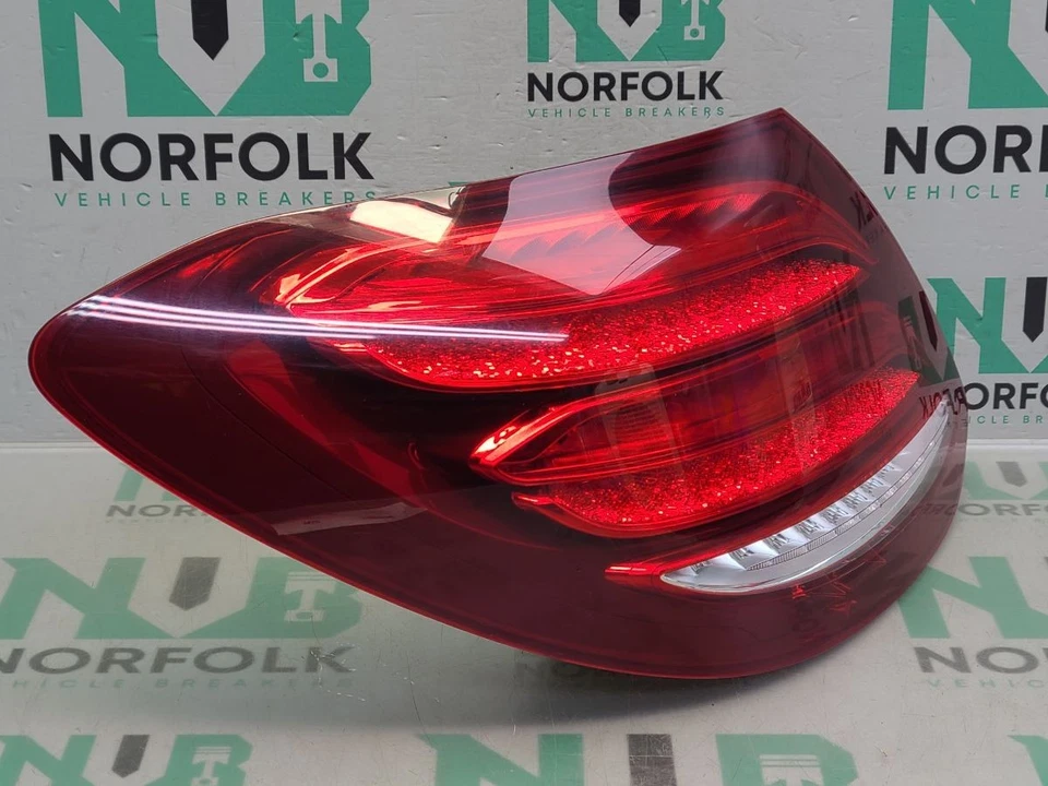 MERCEDES E-CLASS W213 Rear Tail Light Left A2139067900 - Image 2 of 4