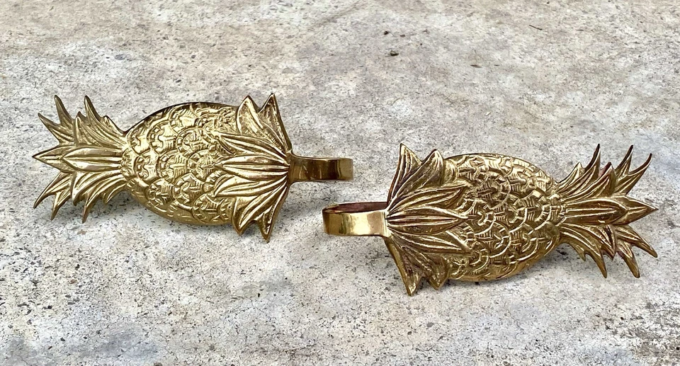 Juego De Colección (6) Liards LTD Latón Piña Cortina Soportes Colonial Foto 3 de 4