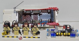 LEGO: Ideas 21108 Ghostbusters Ecto-1 100% complete excellent