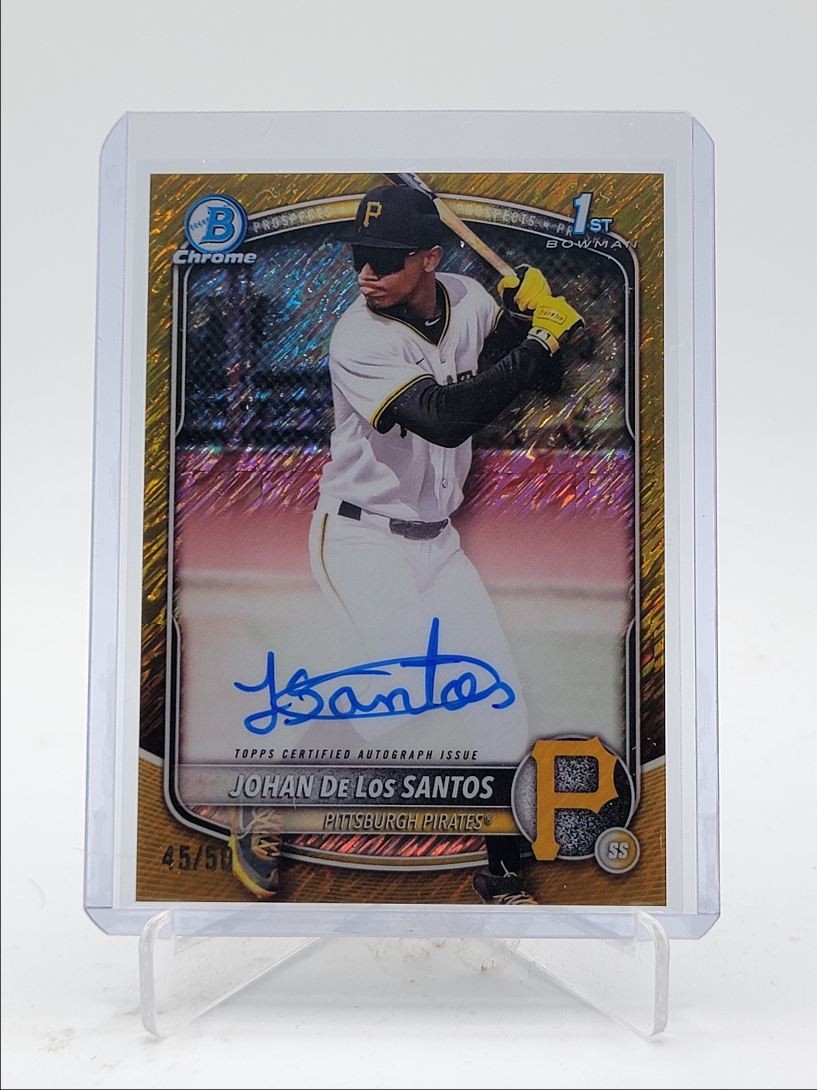 JOHAN DE LOS SANTOS 2025 BOWMAN CHROME 1ST GOLD SHIMMER AUTO /50 Q4440