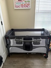5-in-1 Baby Crib Bassinet Bedside Sleeper, Pack and Play