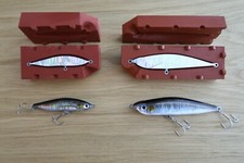 10cm and 7.5cm hard lure molds + 10 steel inserts + 20 belly pieces