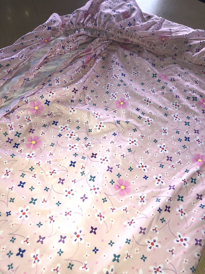 Sábana bajera tamaño completo cama Disney Frozen Anna, Elsa Foto 2 de 4