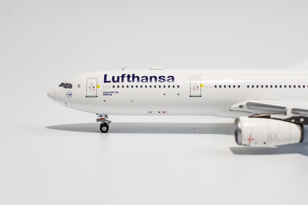 NG 1/400 Deutsche Lufthansa AG Airbus A330-300 D-AIKR 62032