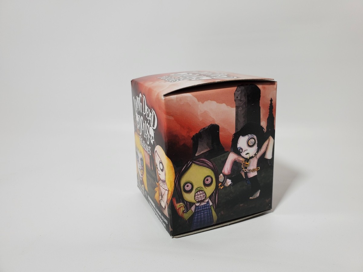 Living Dead Dolls 2'' Deadbra Ann Series 3 Figurine Mezco