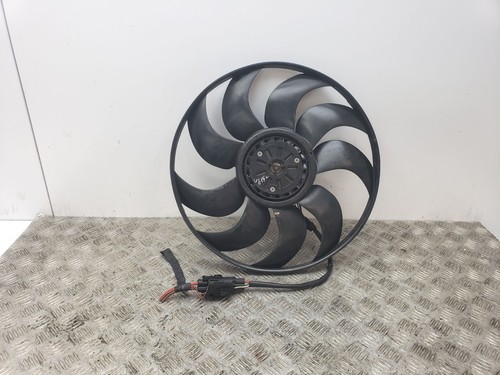 BMW 5 SERIES G30 G31 3.0 DIESEL ENGINE COOLING RADIATOR FAN 8617086-02 2017 - Picture 2 of 14