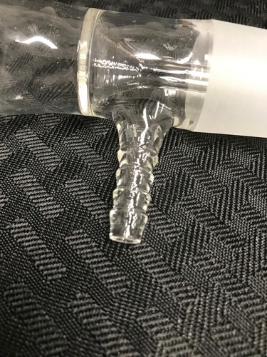 Lab Glass 29/26 Vacuum Take-Off Vertical Adapter w/ 9mm OD Hose Connection - Picture 4 of 5