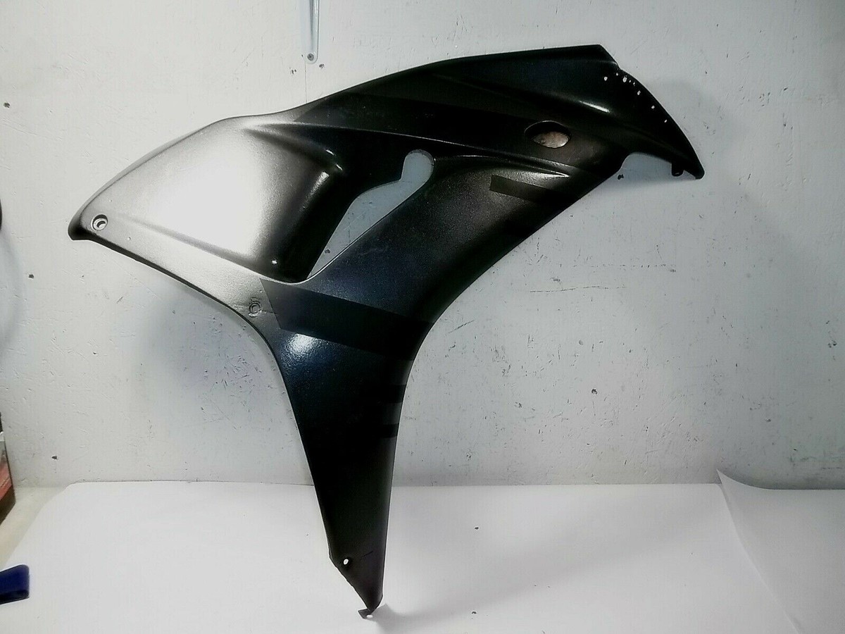 HONDA 06 CBR1000RR RIGHT MIDDLE COWL 64300-MEL-A20ZA CBR1000 CBR