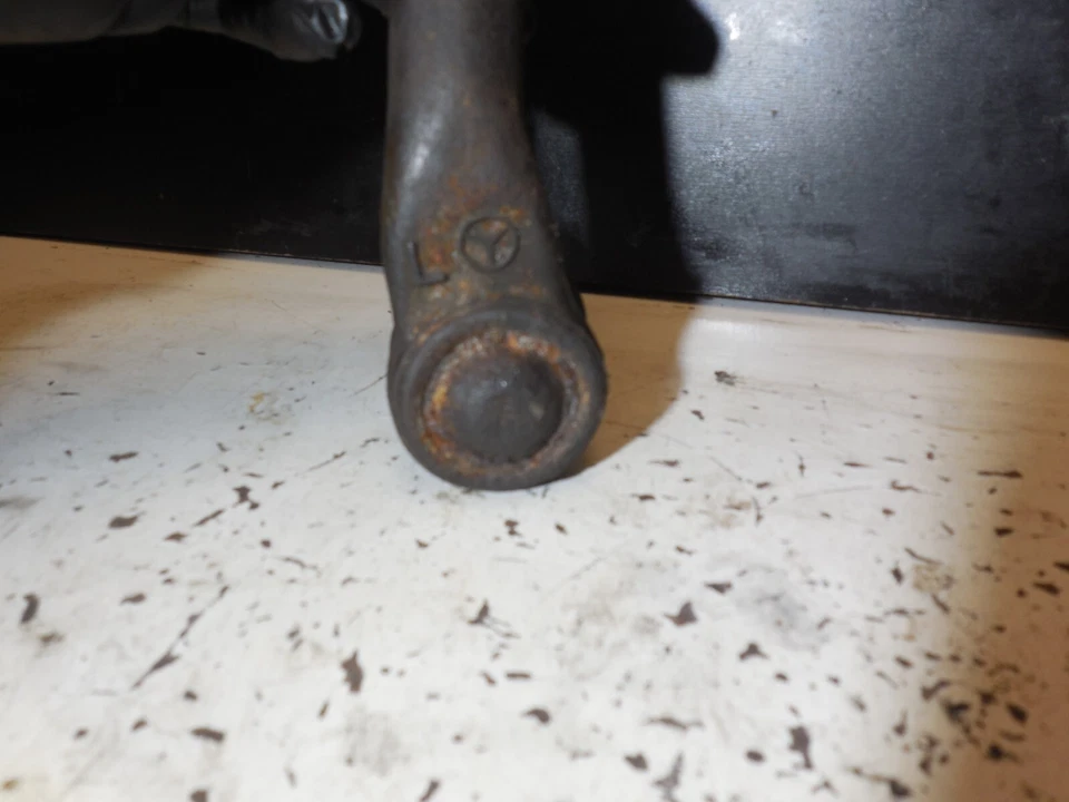 Extremo de barra de amarre exterior izquierdo mercedes-benz r350 w251 06-09 Foto 3 de 4