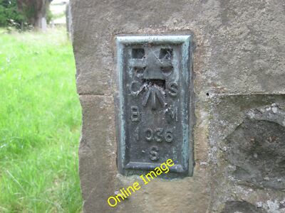 Photo 12x8 Ordnance Survey Flush Bracket S1036 Middleton/SD6286 This can  c2014