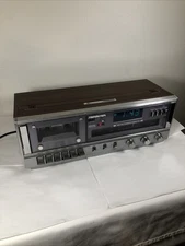 Vintage Soundesign PLL Model 3888 AM-FM Stereo Receiver Cassette/ Recorder