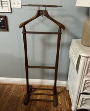 Gentlemen  s Vintage Wooden Valet Stand Najico
