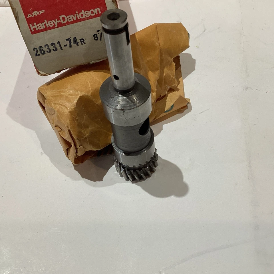 Bomba de aceite Harley-Davidson XR750 Breather Drive Gear NOS 26331-74R Foto 3 de 4