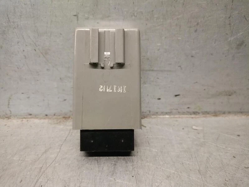 0K60A66830 modulo elettronico per KIA CARNIVAL II (GQ) 2.9 CRDI 1999 5240698 - Immagine 2 di 4