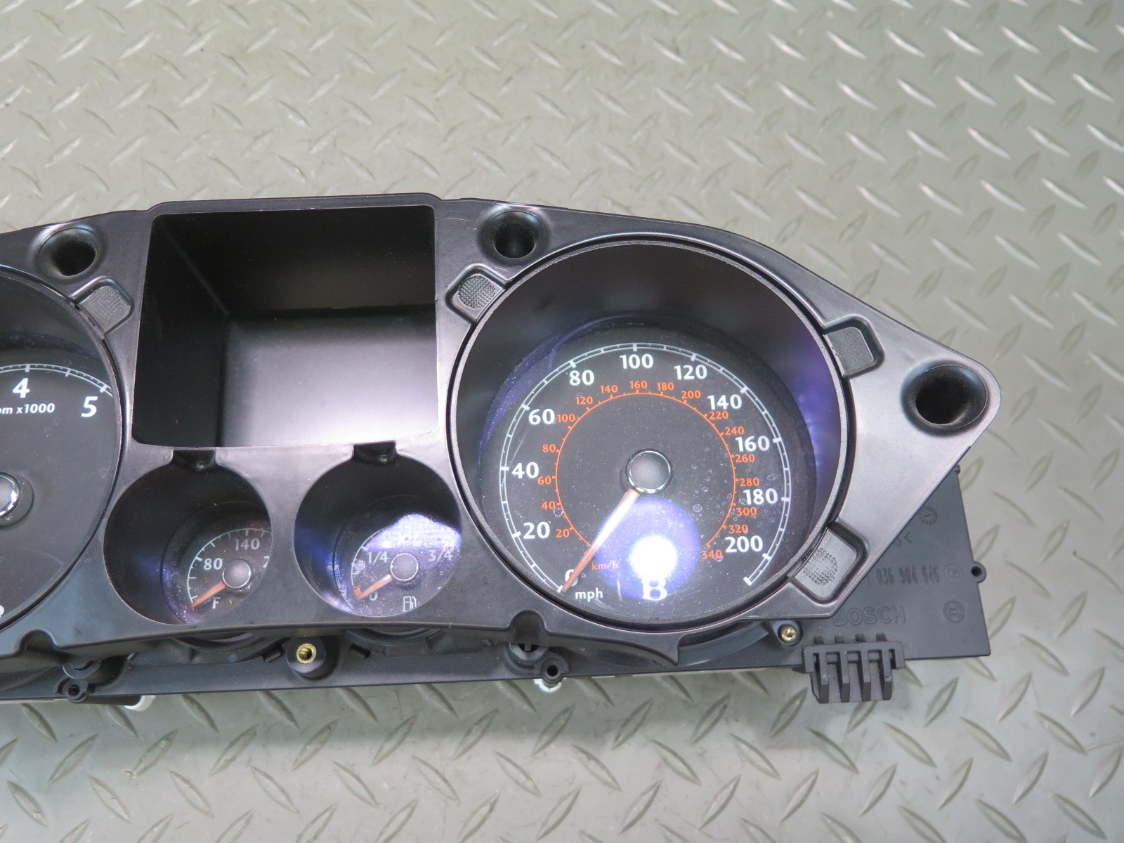 2006-2007 BENTLEY FLYING SPUR DASH INSTRUMENT CLUSTER SPEEDOMETER GAUGE
