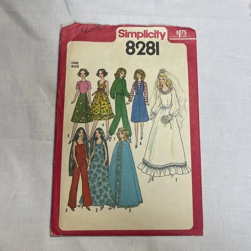 1977 Simplicity 8281 Pattern for 11 1/2 Inch Doll Clothes