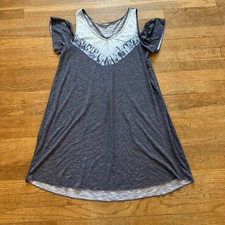 Sonoma gray knee length short sleeve cold shoulder shift dress sz medium M b31