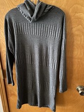 Young USA Long Sleeve Cowl Neck Sweater Dress Women’s Size Small Stretchy Gray