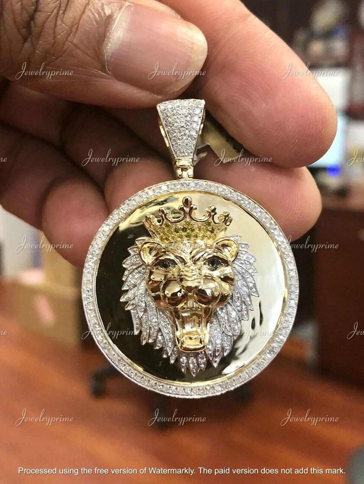 2CT Round Cut Created Diamond Mens Medallion Lion Pendant 14K Yellow Gold Finish